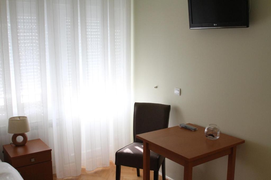 Rooms Villa Aria Sesvete Exteriör bild