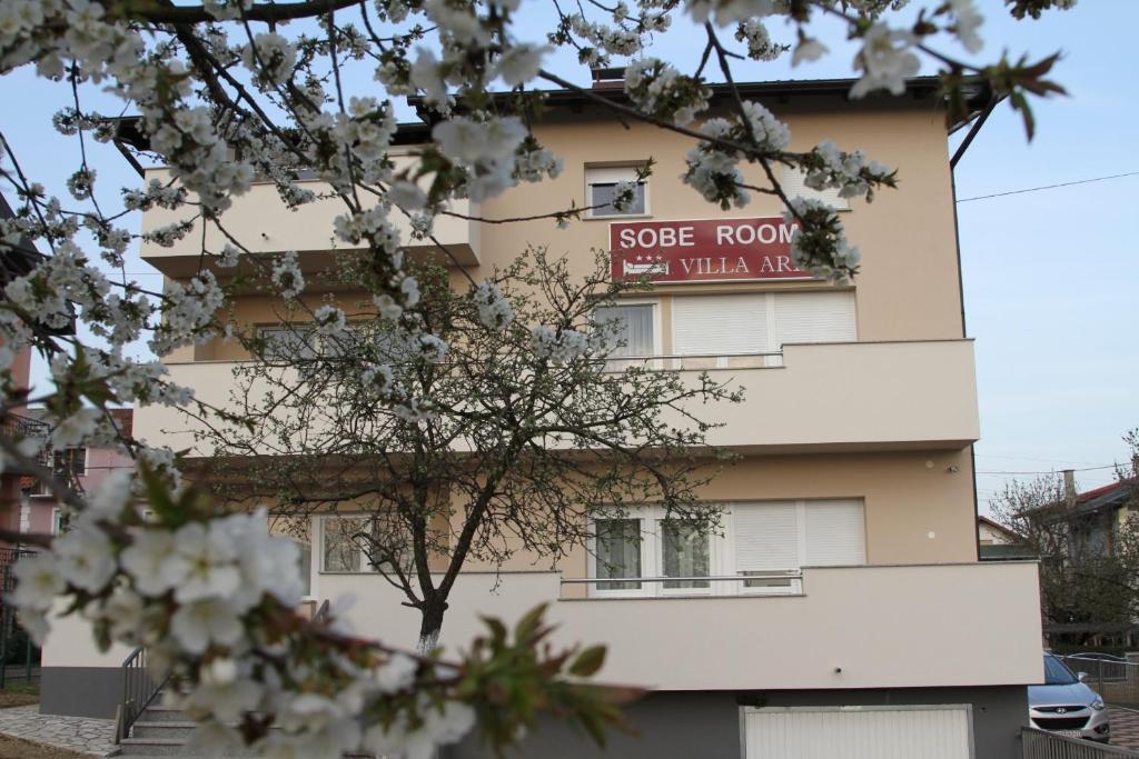 Rooms Villa Aria Sesvete Exteriör bild